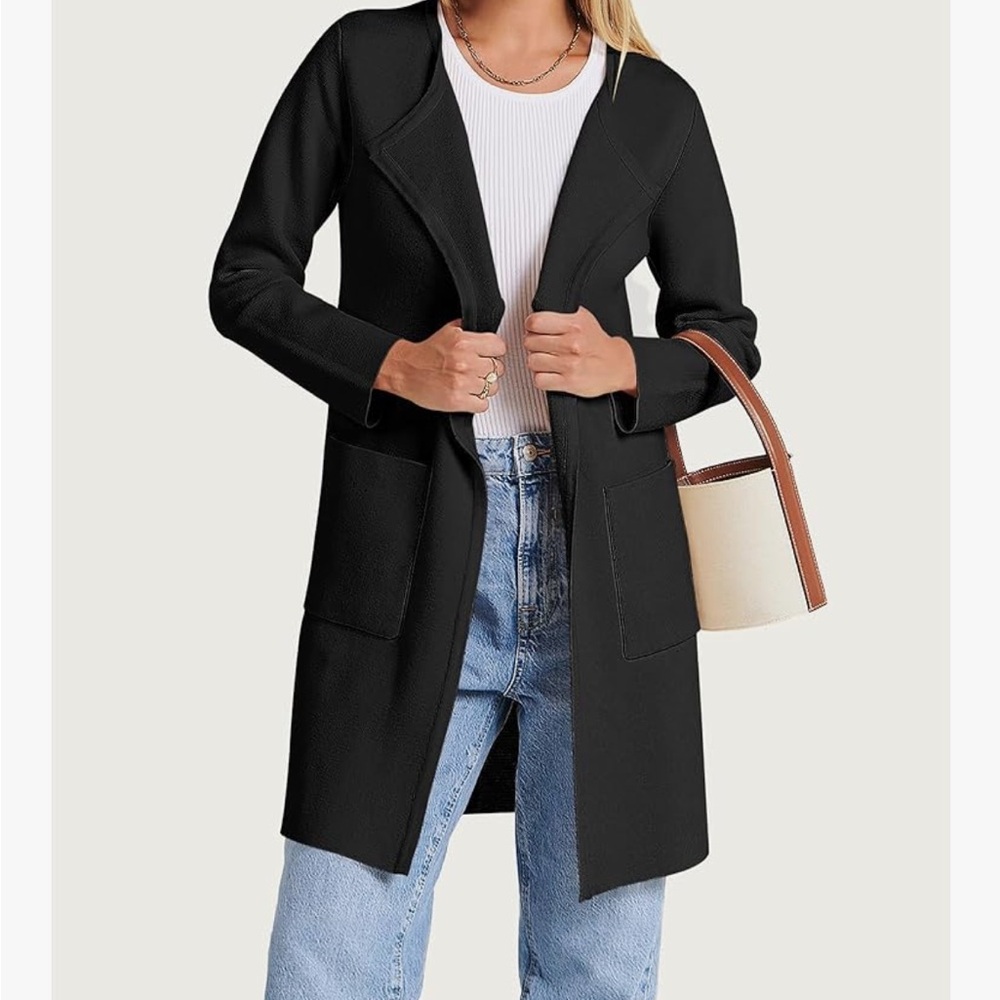 Elegant Women's Black Sweater Coat